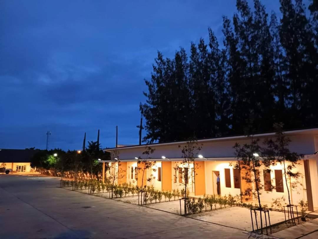 Three Bays Resort Prachuap Khiri Khan Extérieur photo