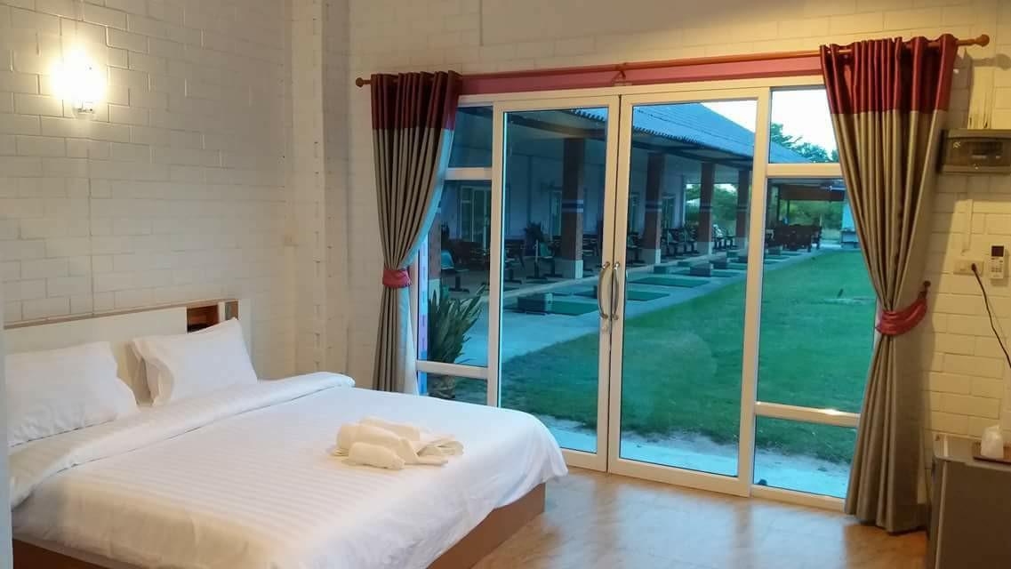 Three Bays Resort Prachuap Khiri Khan Extérieur photo